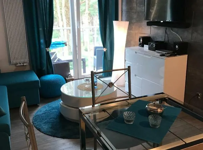 Blue Porta Mare 아파트 드지우노웨크